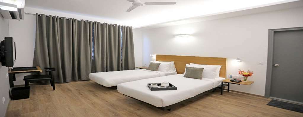 Oyo Townhouse 027 Sector 15 Gurgaon Hotel Quarto foto